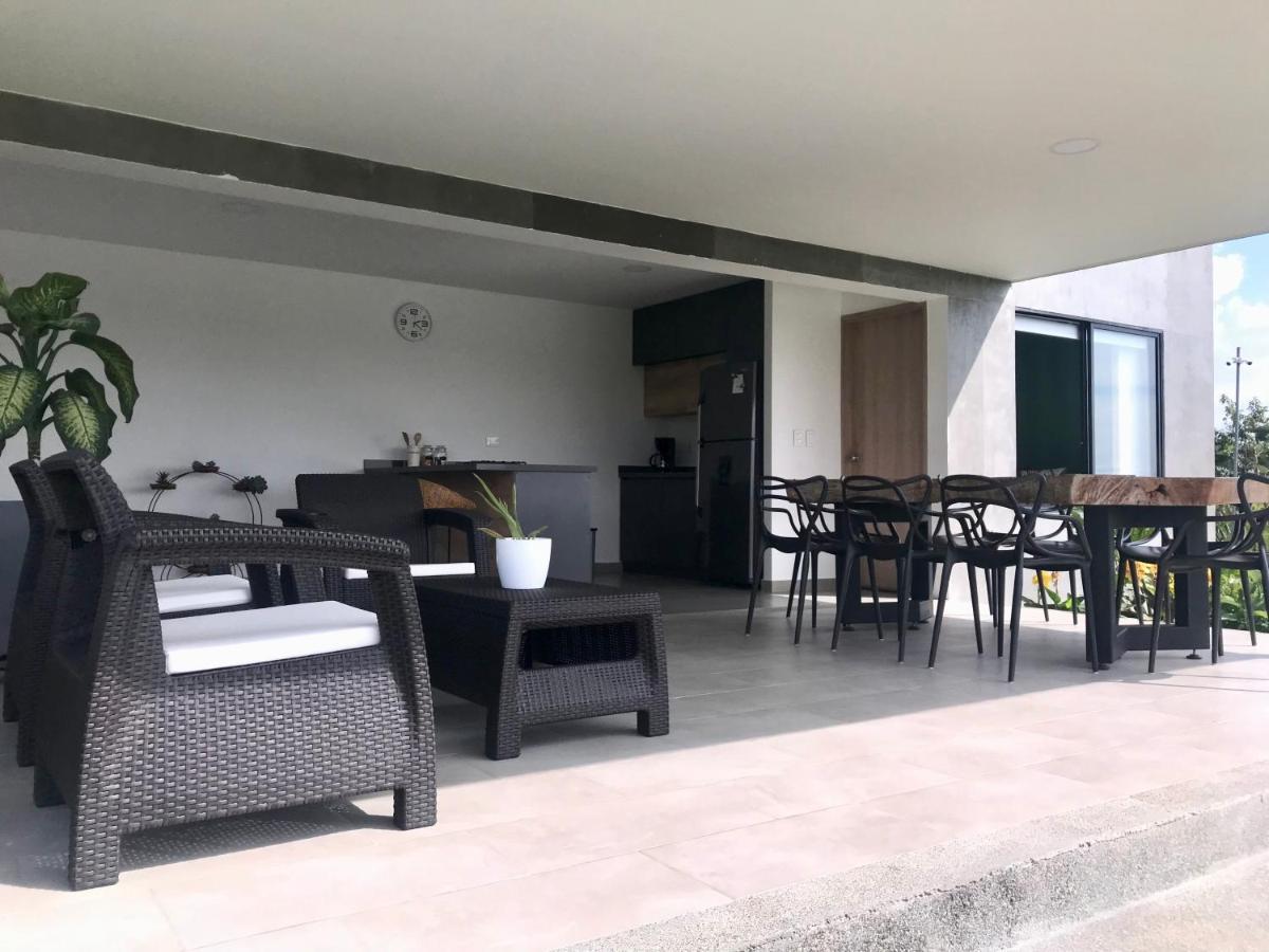 Torcaza Casa De Campo Quimbaya Exterior foto